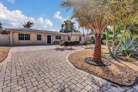 1062 SE 22nd Avenue