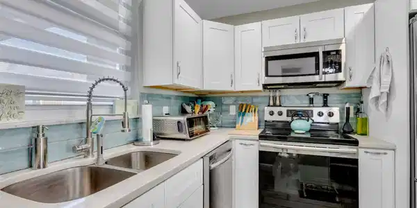 3100 NE 49th Street