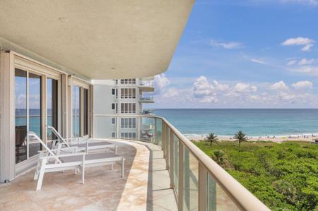 3920 N Ocean Drive