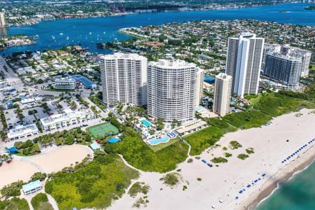 2700 N Ocean Drive