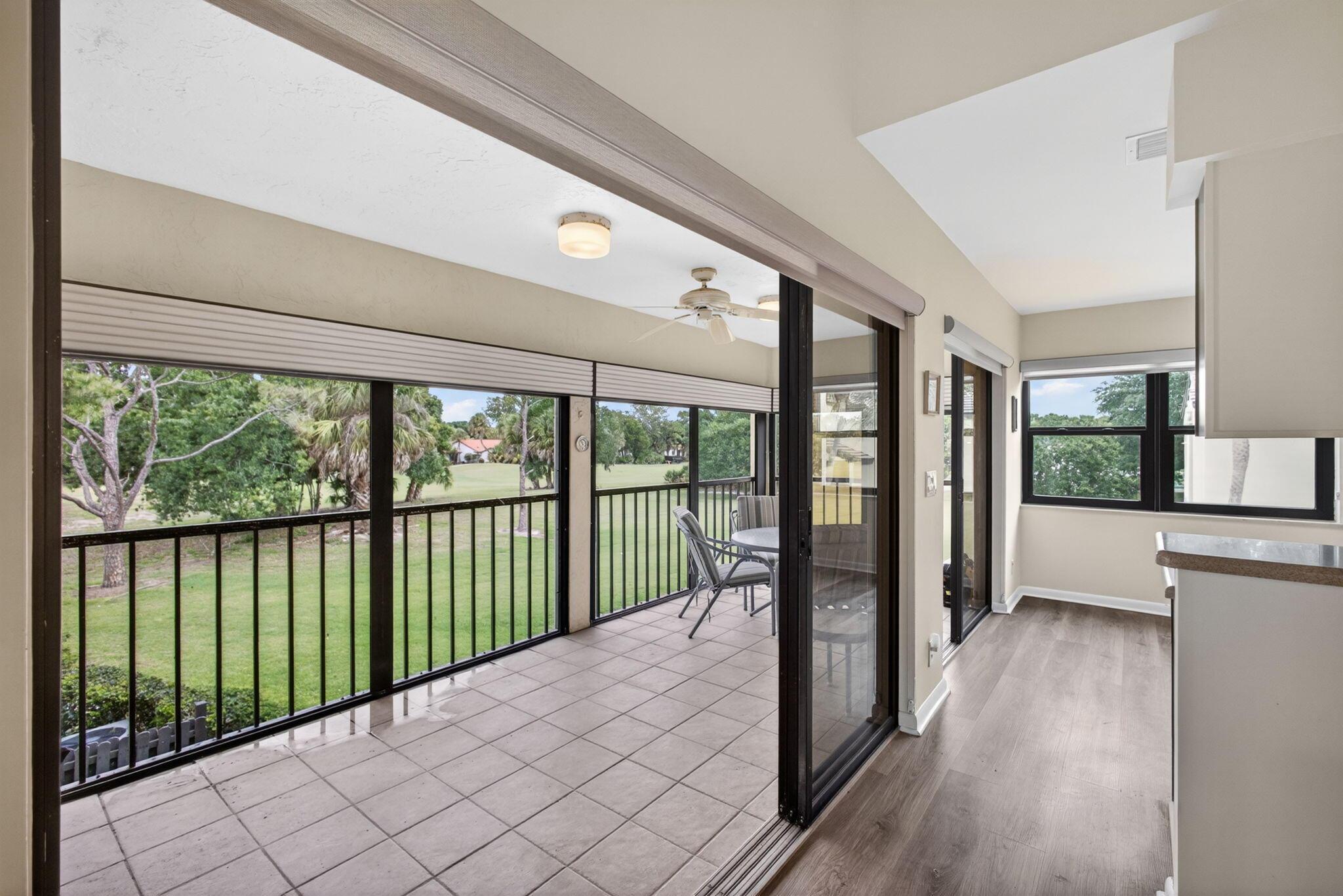Image 3: Screened Patio