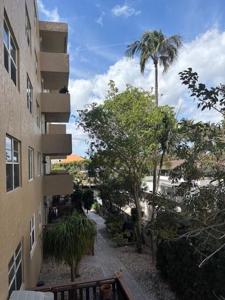 1421 S Ocean Boulevard