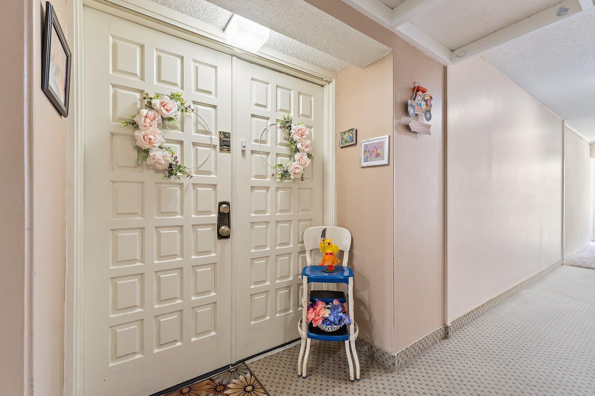 Image 3: 008-1800SEStLucieBlvd-6203-Stuart-SMALL