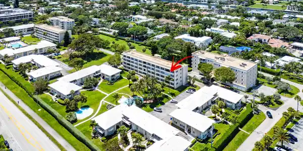 Image 3: 042-1299SouthOceanBoulevard-R12-BocaRato