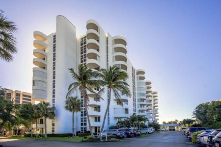 2200 S Ocean Boulevard