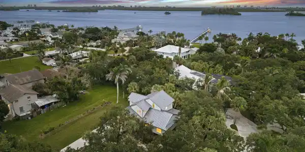 Image 2: 65-web-or-mls-DJI_20260806201758_0848_D