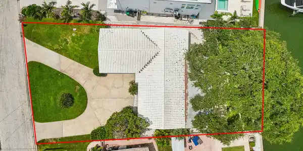Image 4: 22-DJI_20260728123322_0112_Db