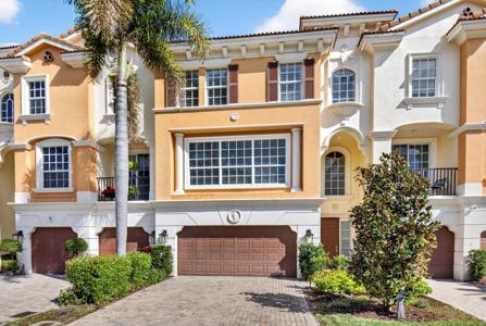 5530 NE Trieste Terrace