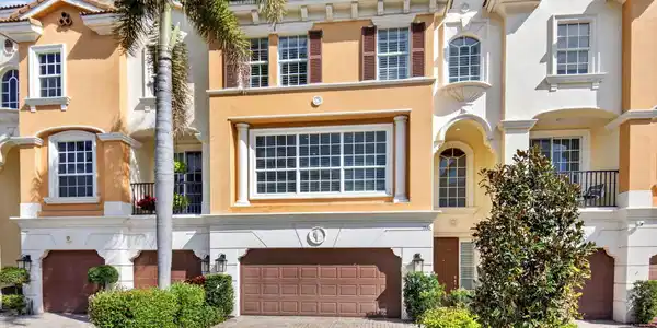 5530 NE Trieste Terrace