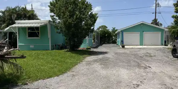 99 NE 15th Street