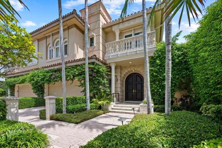 217 Everglade Avenue