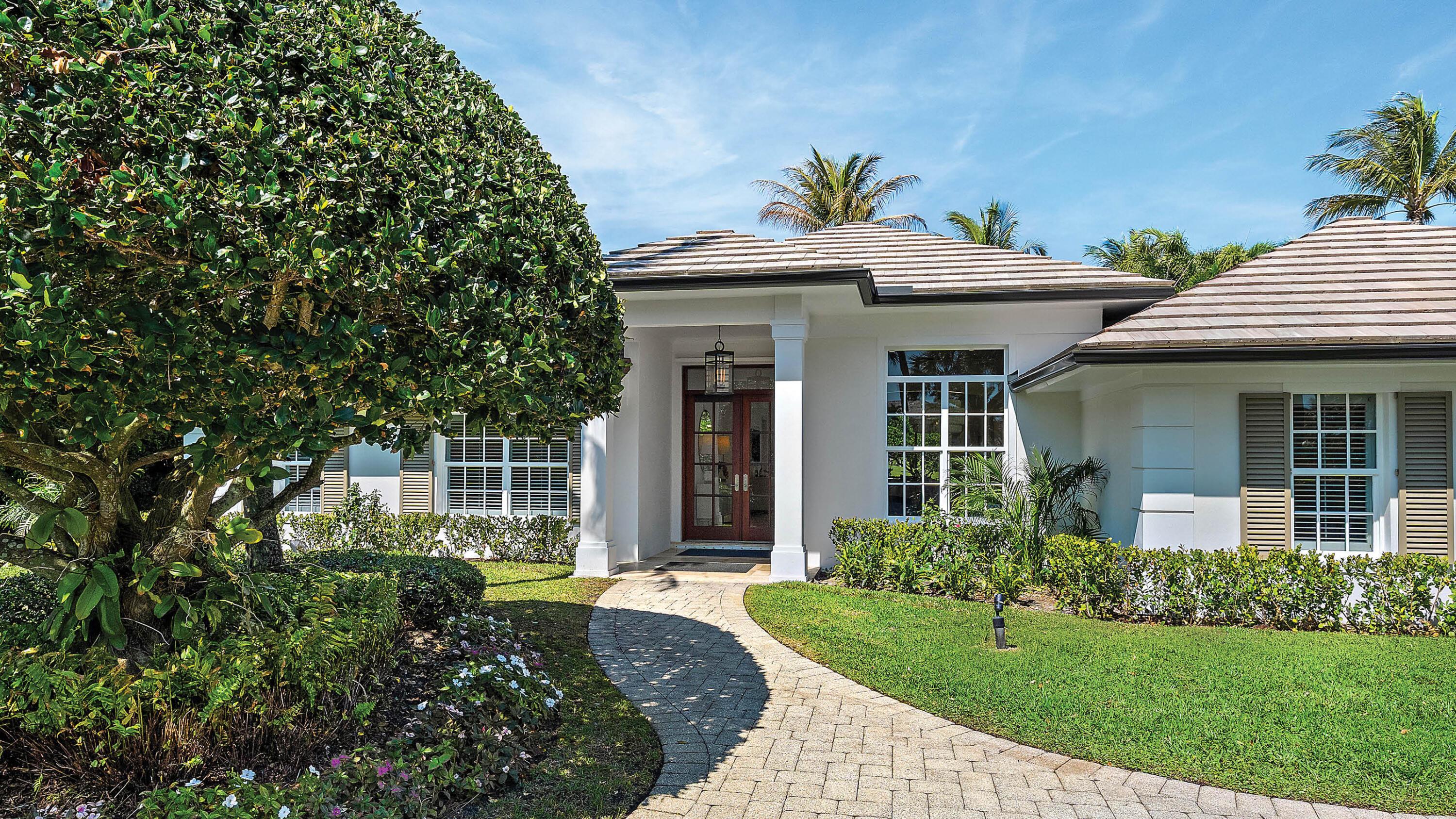 Image 3: 677 Village Road - Lost Tree Village -2