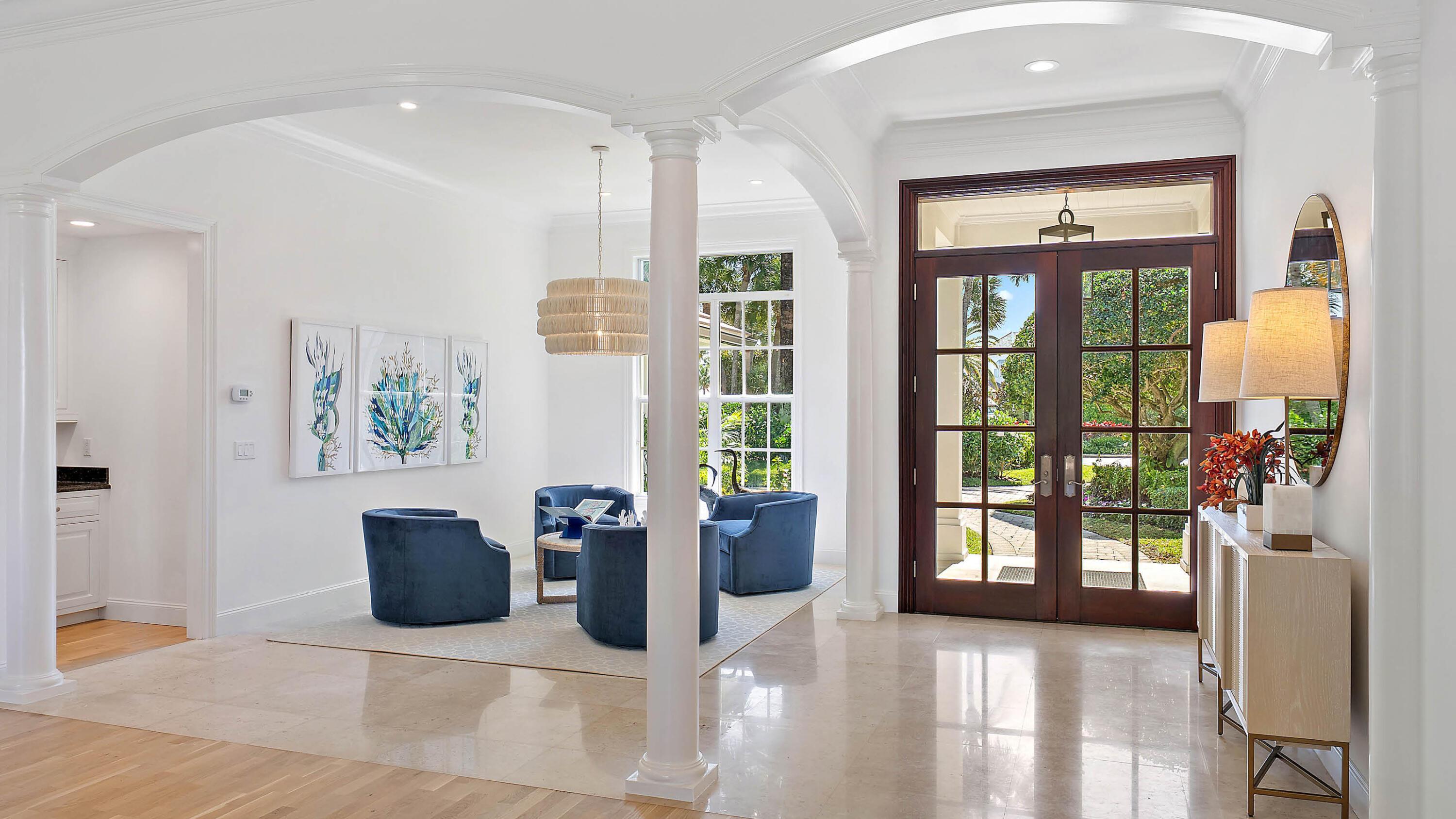 Image 4: 677 Village Road - Lost Tree Village -3