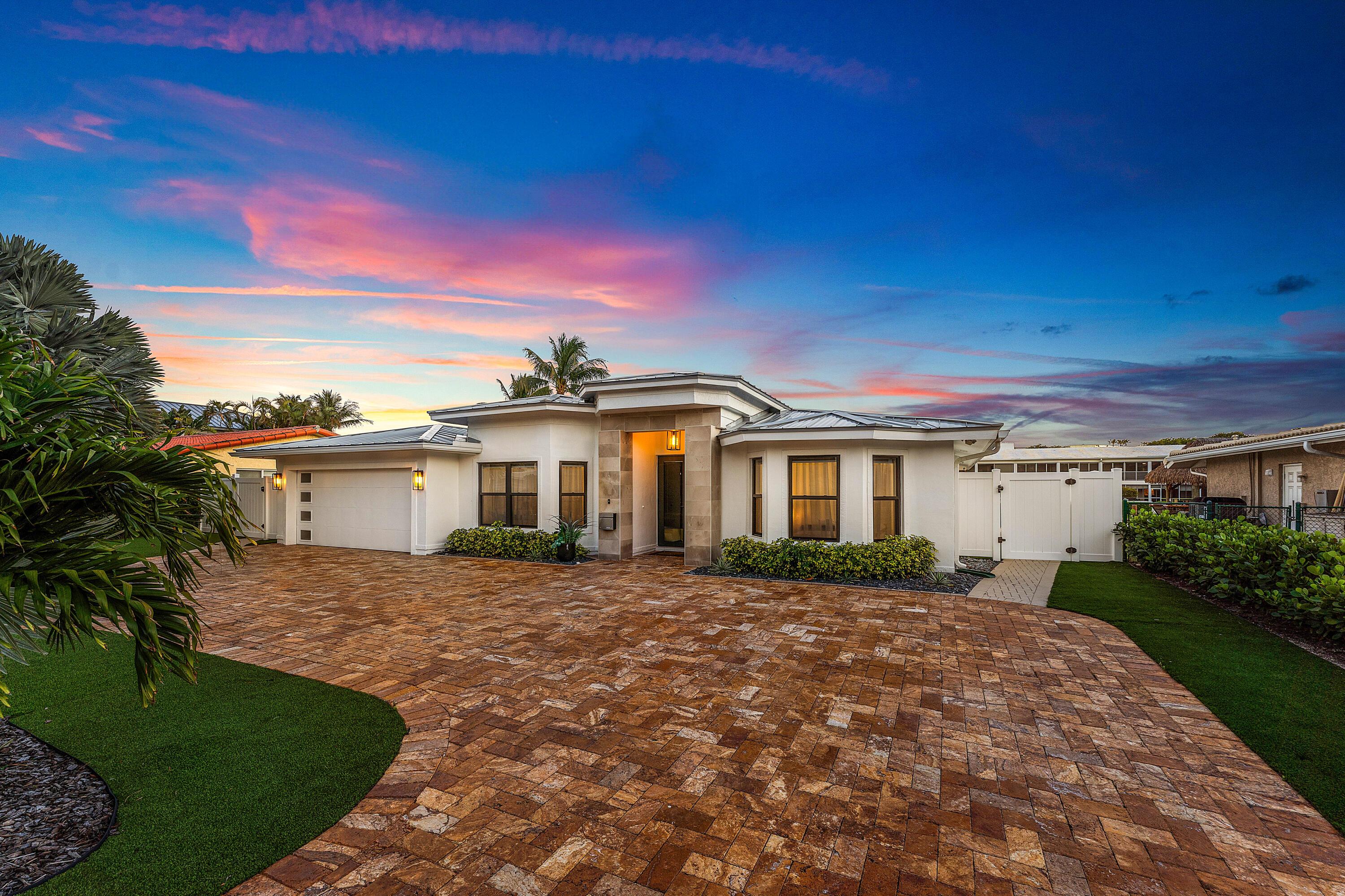 Image 2: 057-680HarbourDrive-BocaRaton-FL-33431-F