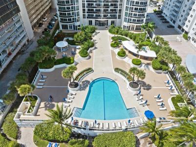 4240 Galt Ocean Dr