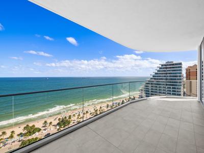 153 N Seabreeze Boulevard