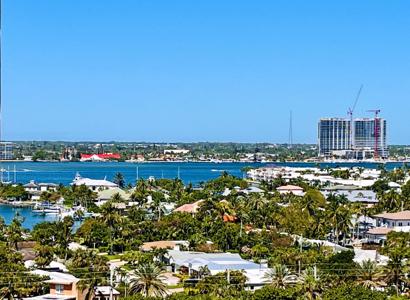 2800 N Ocean Drive