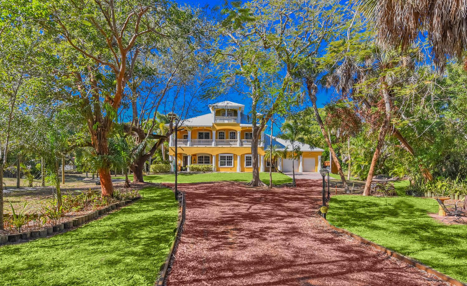 Image 1: 8053 S Indian River Dr Fort-large-056-05