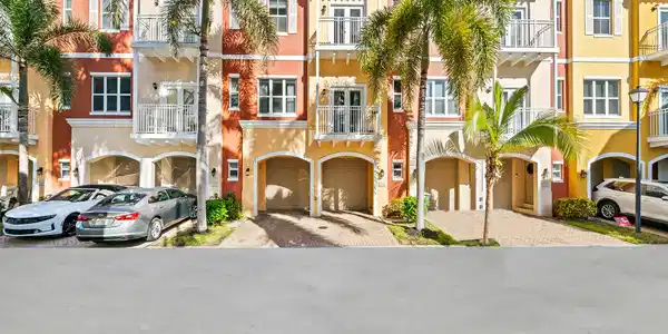 2331 Vintage Drive