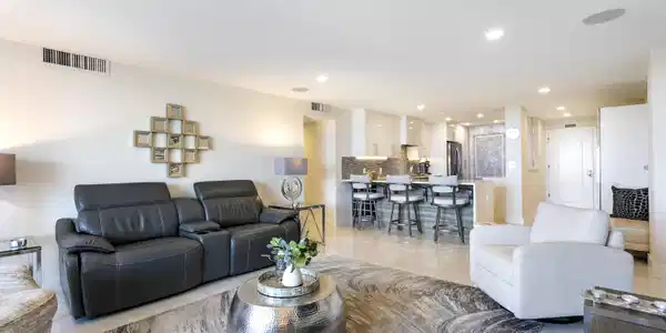 1208 Marine Way