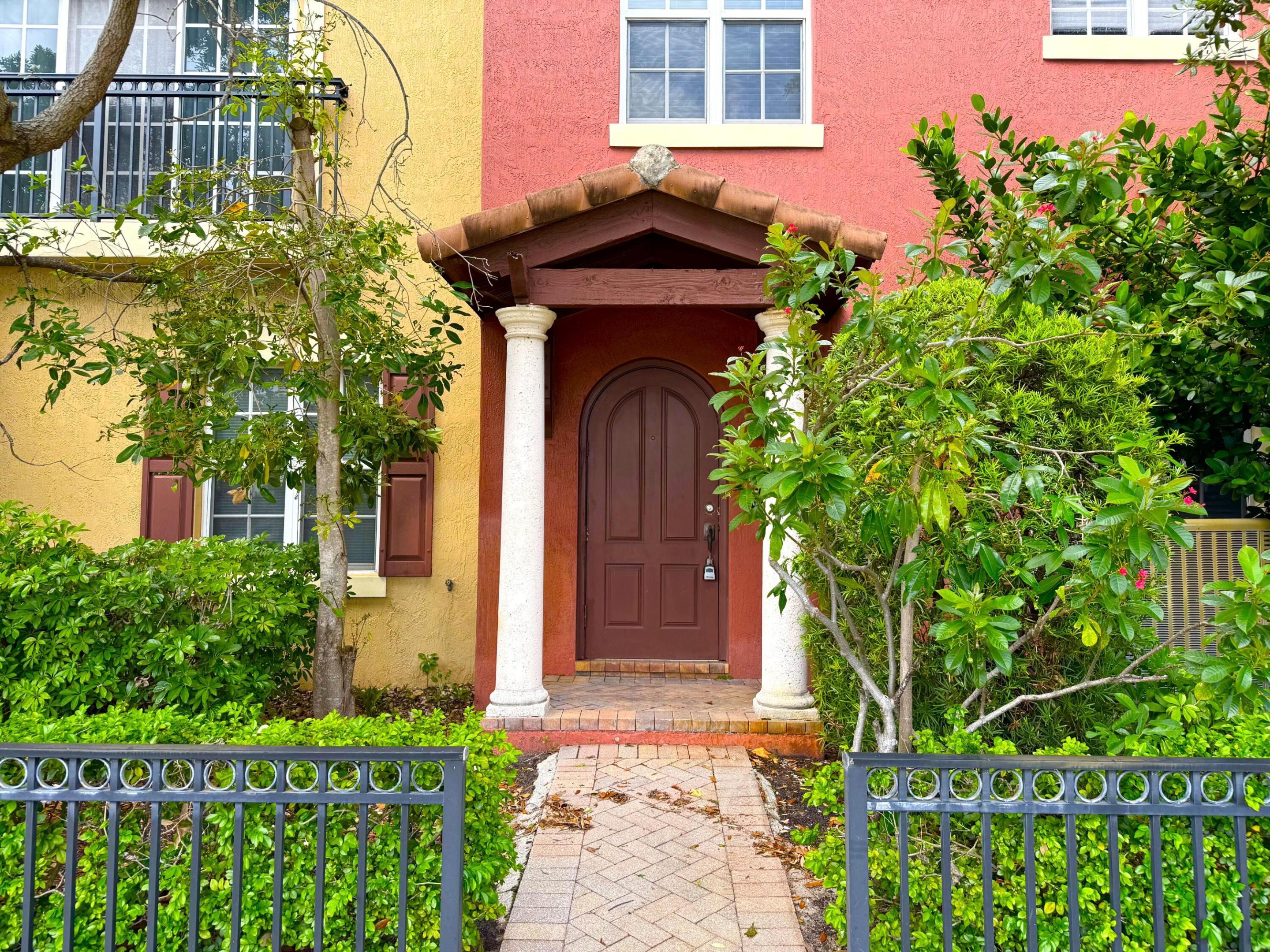 Image 2: Front Entrance
