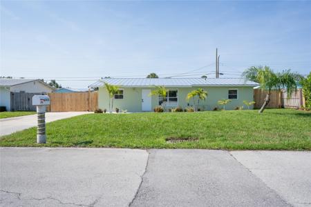 1415 NE Silver Maple Way