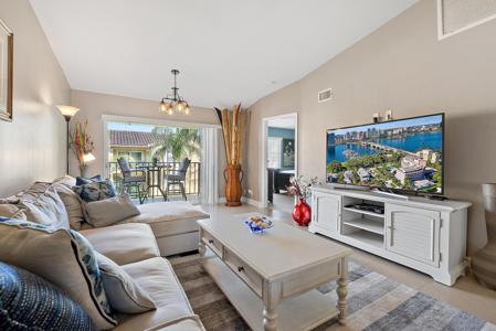1045 Lake Shore Drive