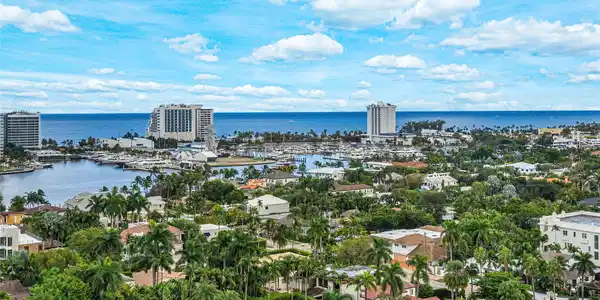 340 Sunset Dr