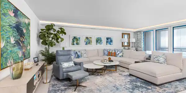 Image 3: Living Area
