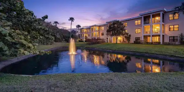 300 N Highway A1a