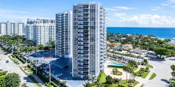 2701 N Ocean Blvd