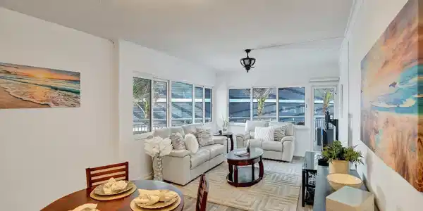 710 N Ocean Blvd