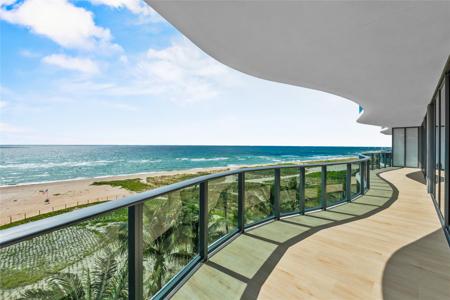 900 N Ocean Blvd.