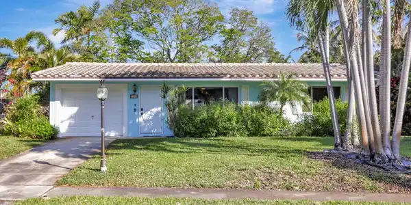 2321 NE 49th Street