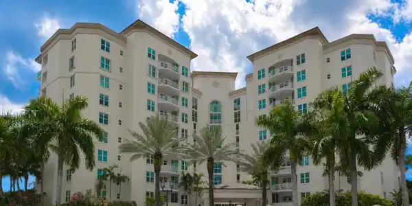 550 SE Mizner Boulevard