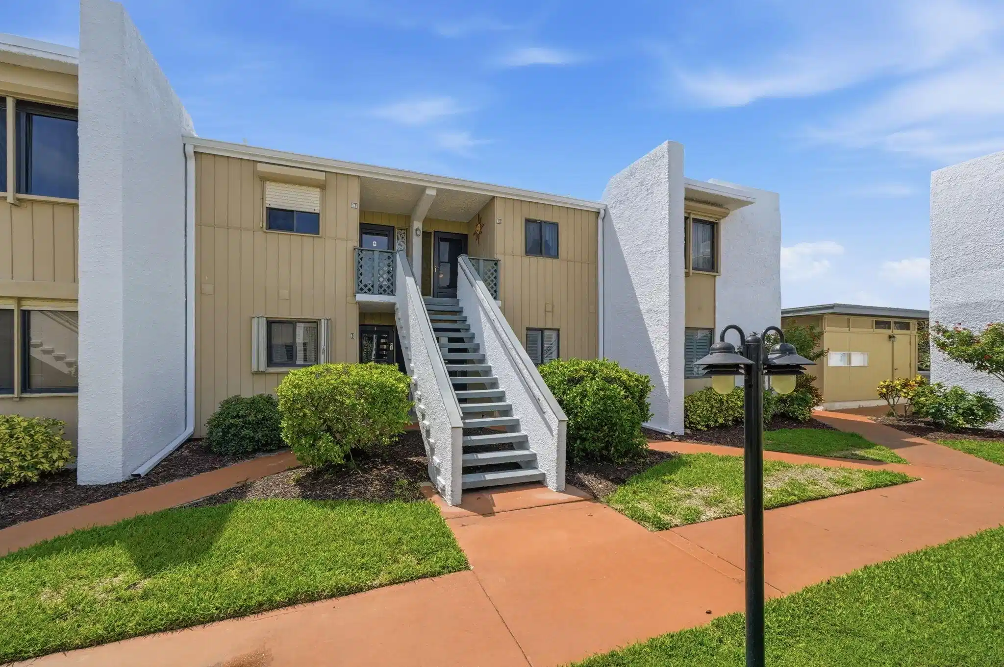 Image 1: 11-web-or-mls-1501-ne-13th-terrace-h12