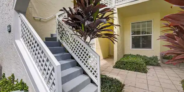 Image 4: 5-web-or-mls-5D1A3948