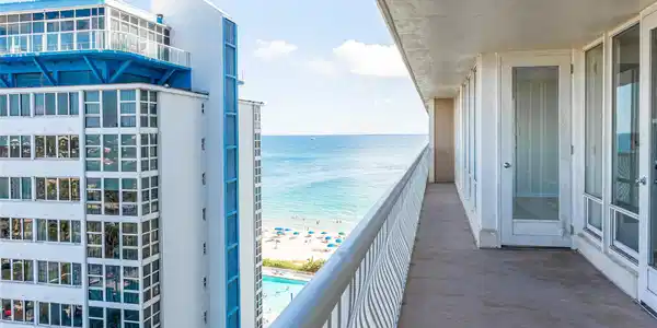 4020 Galt Ocean Dr