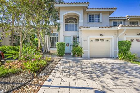 2922 Port Royale Lane