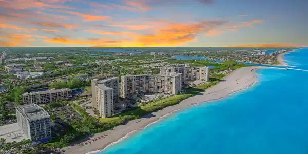 300 Ocean Trail Way