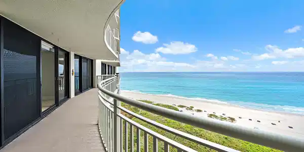 Image 3: Balcony Views
