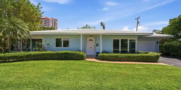 1431 S Ocean Boulevard