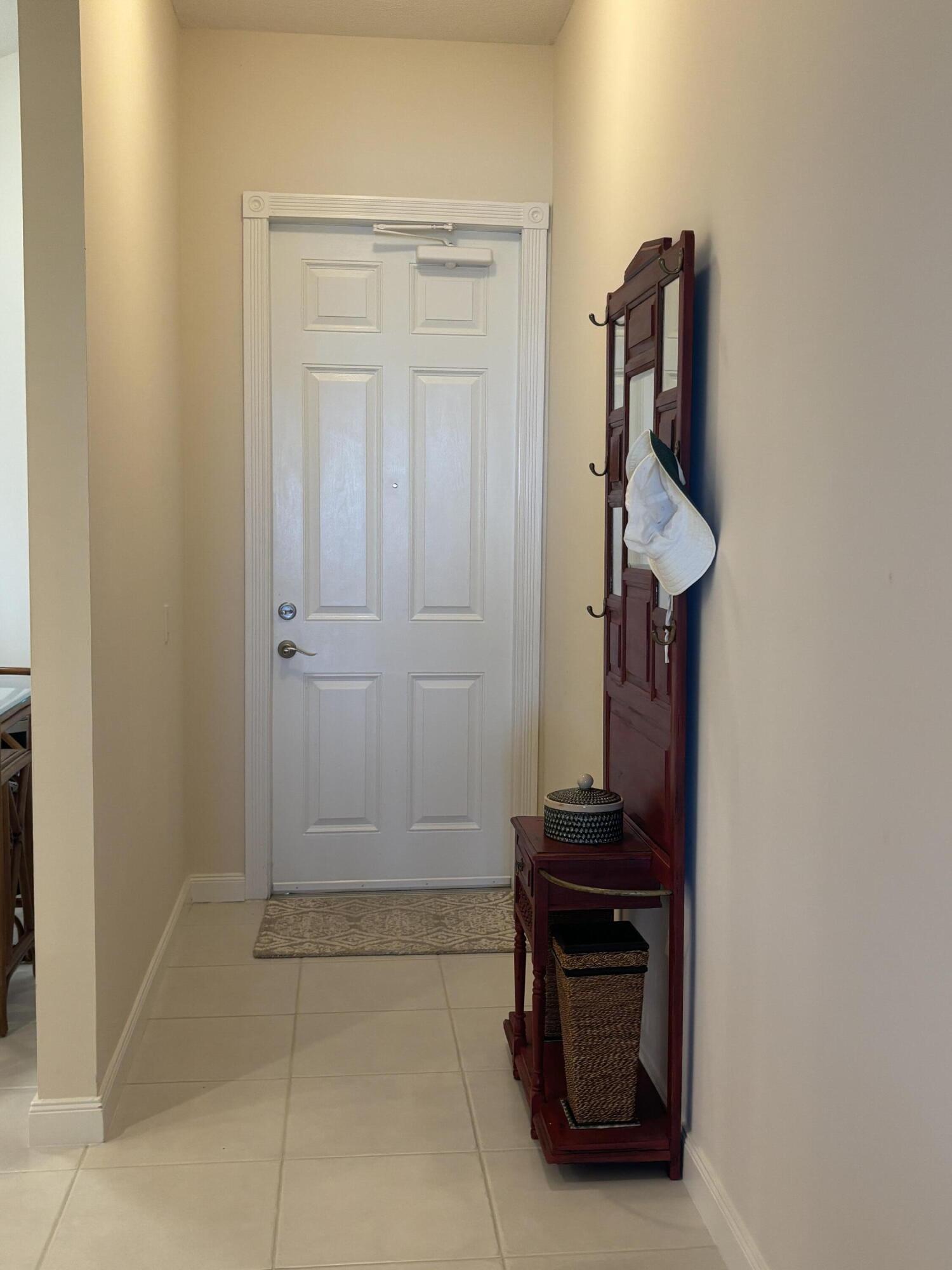 Image 2: Foyer