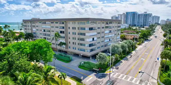 Image 2: 01_dji_0387_88_89_90_91