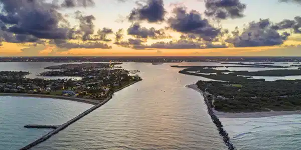 Image 2: FORT PIERCE INLET,NORTH HUTCHINSON ISLAND