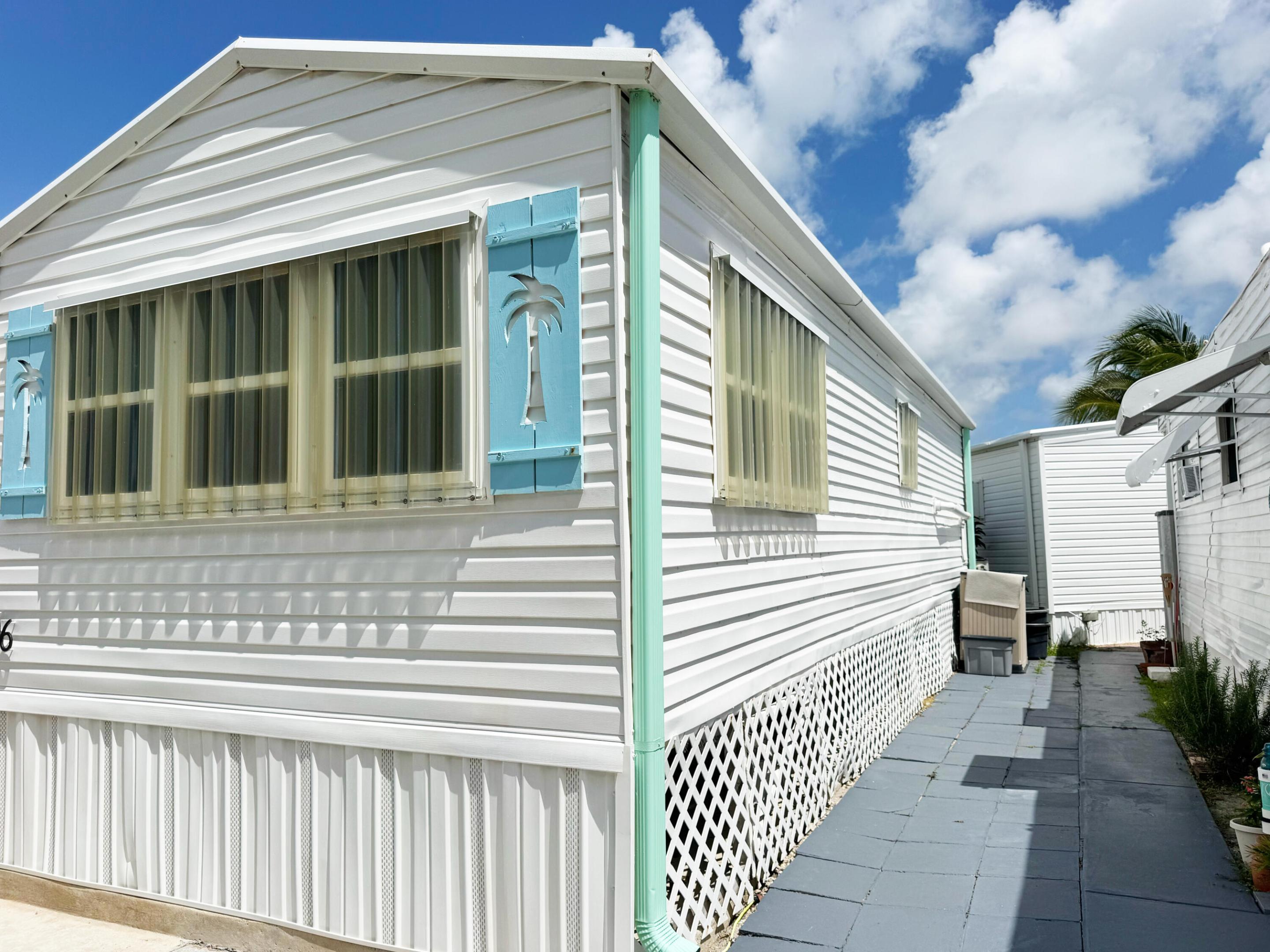 Image 3: East Side