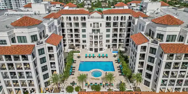 200 E Palmetto Park Road
