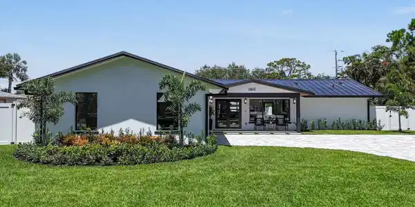 19875 Hibiscus Drive