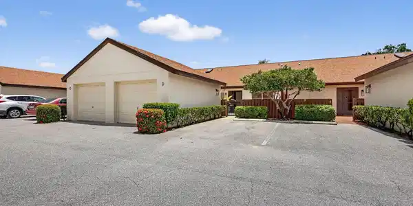 1484 SW Silver Pine Way