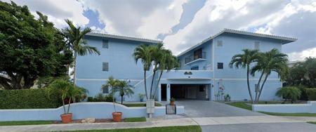 1260 N Riverside Dr